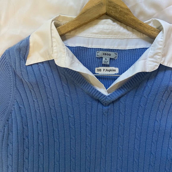 VINTAGE IZOD SWEATER WITH COLLAR - Picture 1 of 4